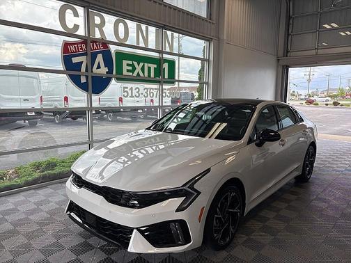 2025 Kia K5 GT-Line