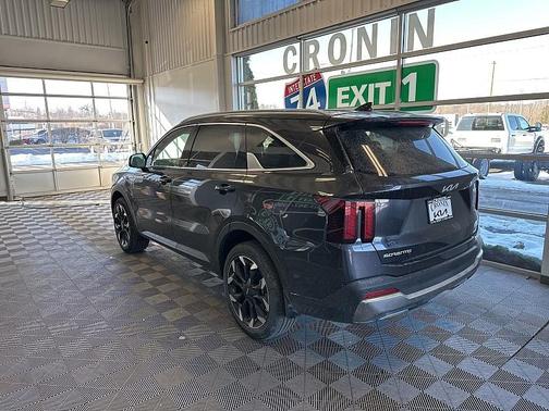 2025 Kia Sorento EX