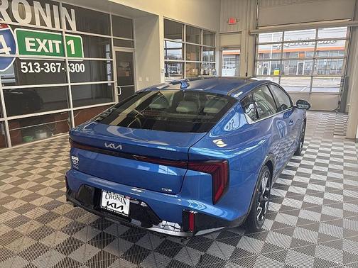 2025 Kia K4 GT-Line Turbo