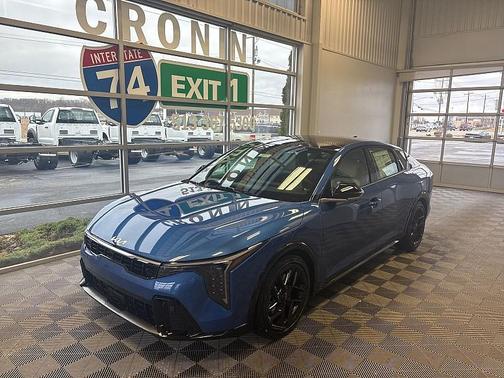 2025 Kia K4 GT-Line Turbo