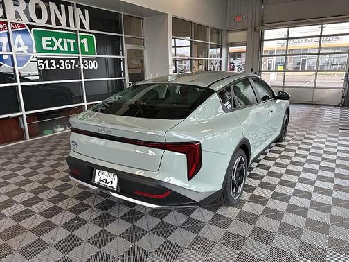 2025 Kia K4 EX