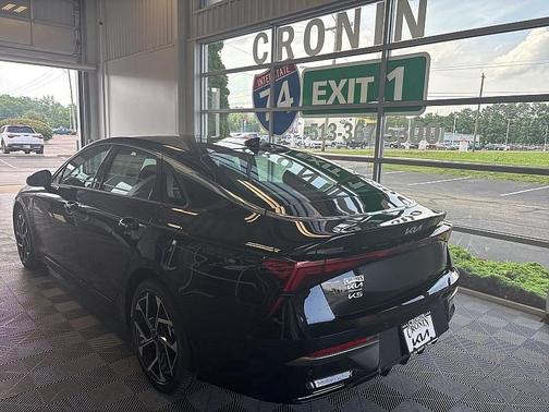 2025 Kia K5 EX