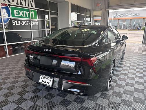 2025 Kia K5 EX