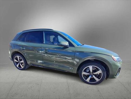2023 Audi Q5 Premium Plus 45 TFSI S line quattro