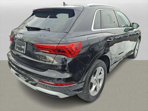 2022 Audi Q3 Premium Plus 40 TFSI quattro Tiptronic