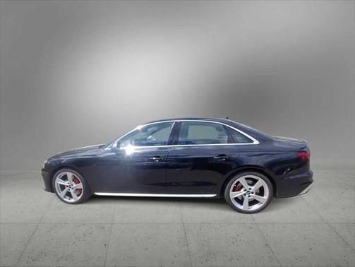 2022 Audi S4 Premium Plus TFSI quattro Tiptronic
