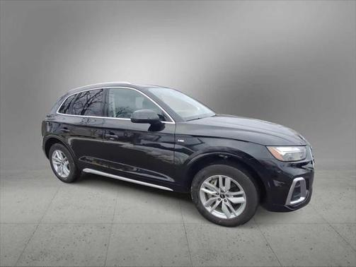 2023 Audi Q5 Premium 45 TFSI S line quattro