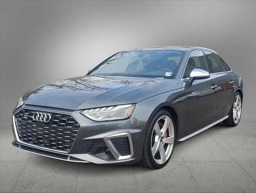 2023 Audi S4 Premium Plus TFSI quattro Tiptronic