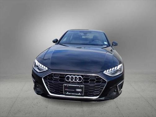 2023 Audi A4 Premium Plus 45 TFSI S line quattro S tronic