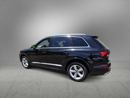 2024 Audi Q7 Premium Plus 45 TFSI quattro Tiptronic