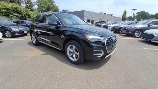 2022 Audi Q5 Premium 40 TFSI quattro S tronic