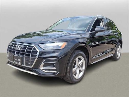 2022 Audi Q5 Premium 40 TFSI quattro S tronic
