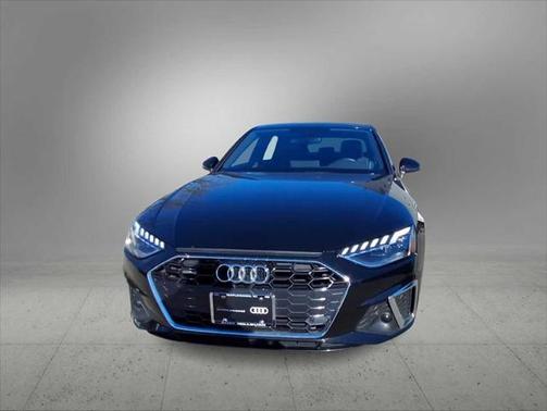 2023 Audi A4 Premium 45 TFSI S line quattro S tronic