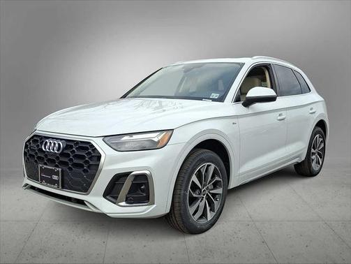 2023 Audi Q5 Premium Plus 45 TFSI S line quattro