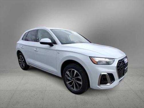 2023 Audi Q5 Premium Plus 45 TFSI S line quattro