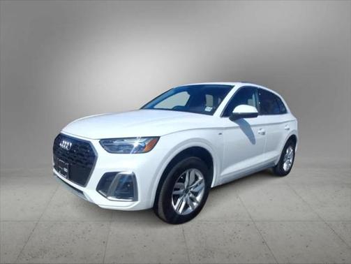 2023 Audi Q5 Premium 45 TFSI S line quattro