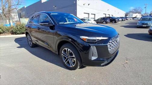 2025 Audi Q5 Premium Plus TFSI quattro S tronic