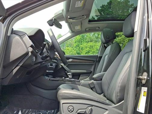 2022 Audi Q5 Premium 45 TFSI S line quattro S tronic