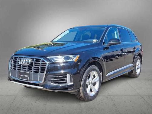 2022 Audi Q7 Premium 55 TFSI quattro Tiptronic