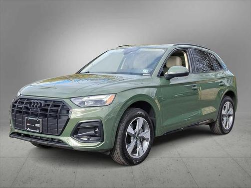 2025 Audi Q5 Premium Plus 40 TFSI quattro S tronic