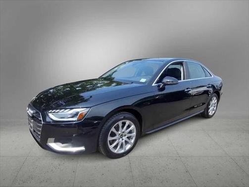 2023 Audi A4 Premium 40 TFSI quattro S tronic