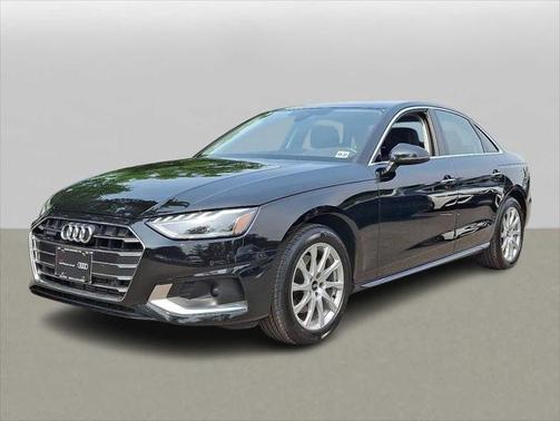 2023 Audi A4 Premium 40 TFSI quattro S tronic