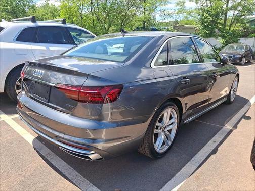 2023 Audi A4 Premium Plus 45 TFSI S line quattro S tronic