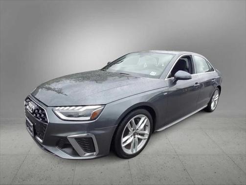 2023 Audi A4 Premium Plus 45 TFSI S line quattro S tronic