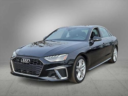 2023 Audi A4 Premium 45 TFSI S line quattro S tronic