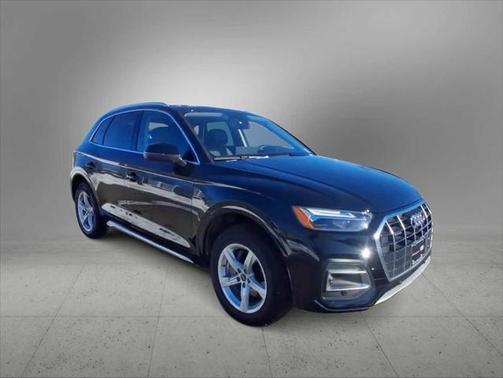 2023 Audi Q5 Premium 40 TFSI quattro S tronic