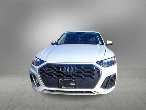 2022 Audi Q5 Premium Plus 45 TFSI S line quattro S tronic