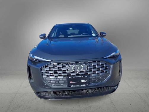 2025 Audi Q5 Premium TFSI quattro S tronic