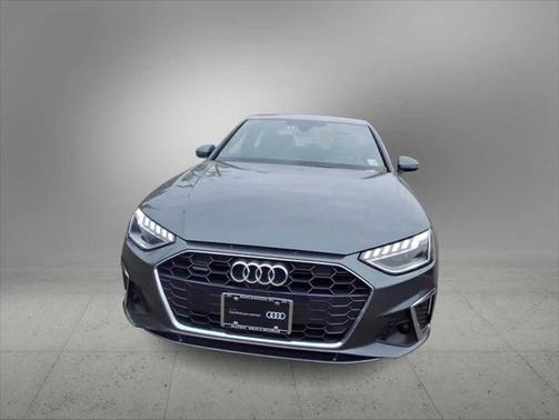 2024 Audi A4 Premium Plus 45 TFSI S line quattro S tronic