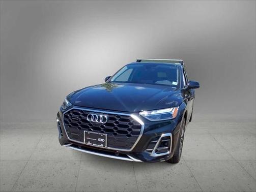 2022 Audi Q5 Premium Plus 45 TFSI S line quattro S tronic