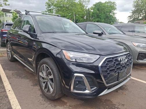 2022 Audi Q5 Premium Plus 45 TFSI S line quattro S tronic