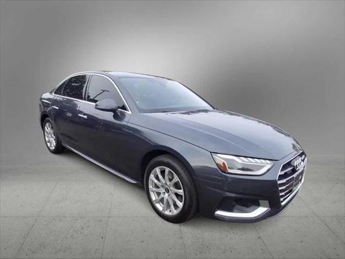 2023 Audi A4 Premium 40 TFSI quattro S tronic