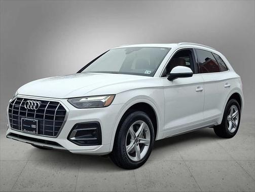 2023 Audi Q5 Premium 40 TFSI quattro S tronic