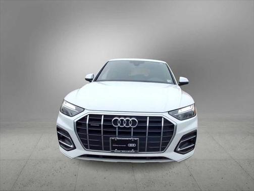 2023 Audi Q5 Premium 40 TFSI quattro S tronic