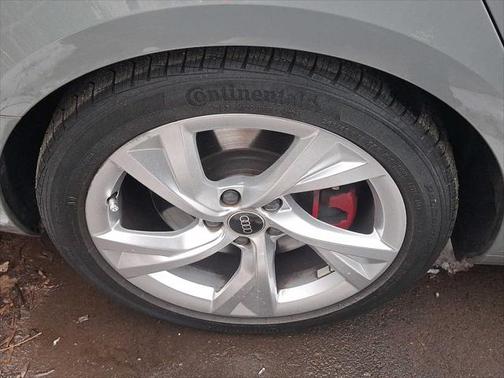 2022 Audi S4 Premium Plus TFSI quattro Tiptronic