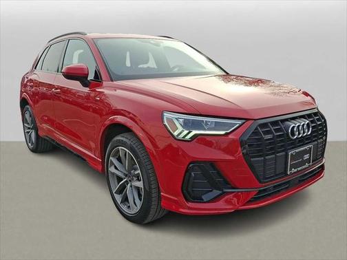 2025 Audi Q3 Premium 45 TFSI S line quattro Tiptronic