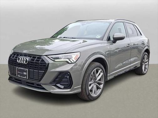 2023 Audi Q3 Premium 45 TFSI S line quattro Tiptronic