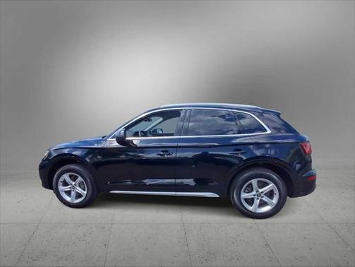 2022 Audi Q5 Premium 40 TFSI quattro S tronic
