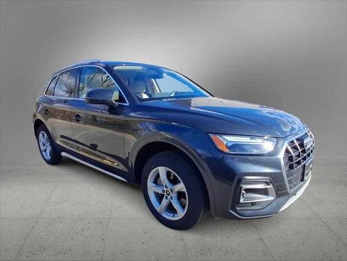 2023 Audi Q5 Premium 40 TFSI quattro S tronic