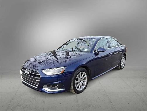 2023 Audi A4 Premium 40 TFSI quattro S tronic