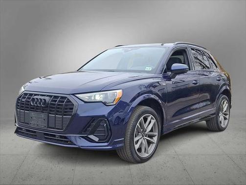 2022 Audi Q3 Premium 45 TFSI S line quattro Tiptronic