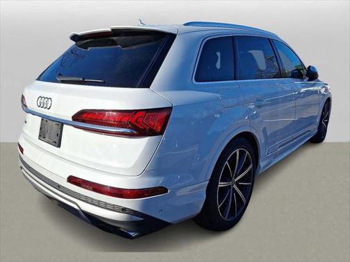 2022 Audi SQ7 Premium Plus TFSI quattro Tiptronic