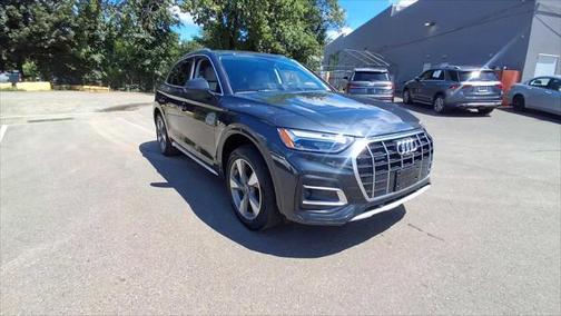 2023 Audi Q5 Premium Plus 40 TFSI quattro S tronic