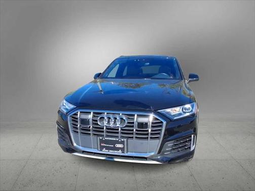 2022 Audi Q7 Premium Plus 55 TFSI quattro Tiptronic