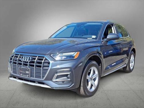 2024 Audi Q5 Premium 40 TFSI quattro S tronic