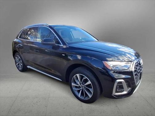 2023 Audi Q5 Premium Plus 45 TFSI S line quattro